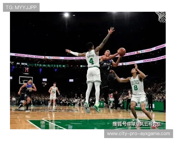 凯尔特人再度发力，布朗砍下30+全场最佳